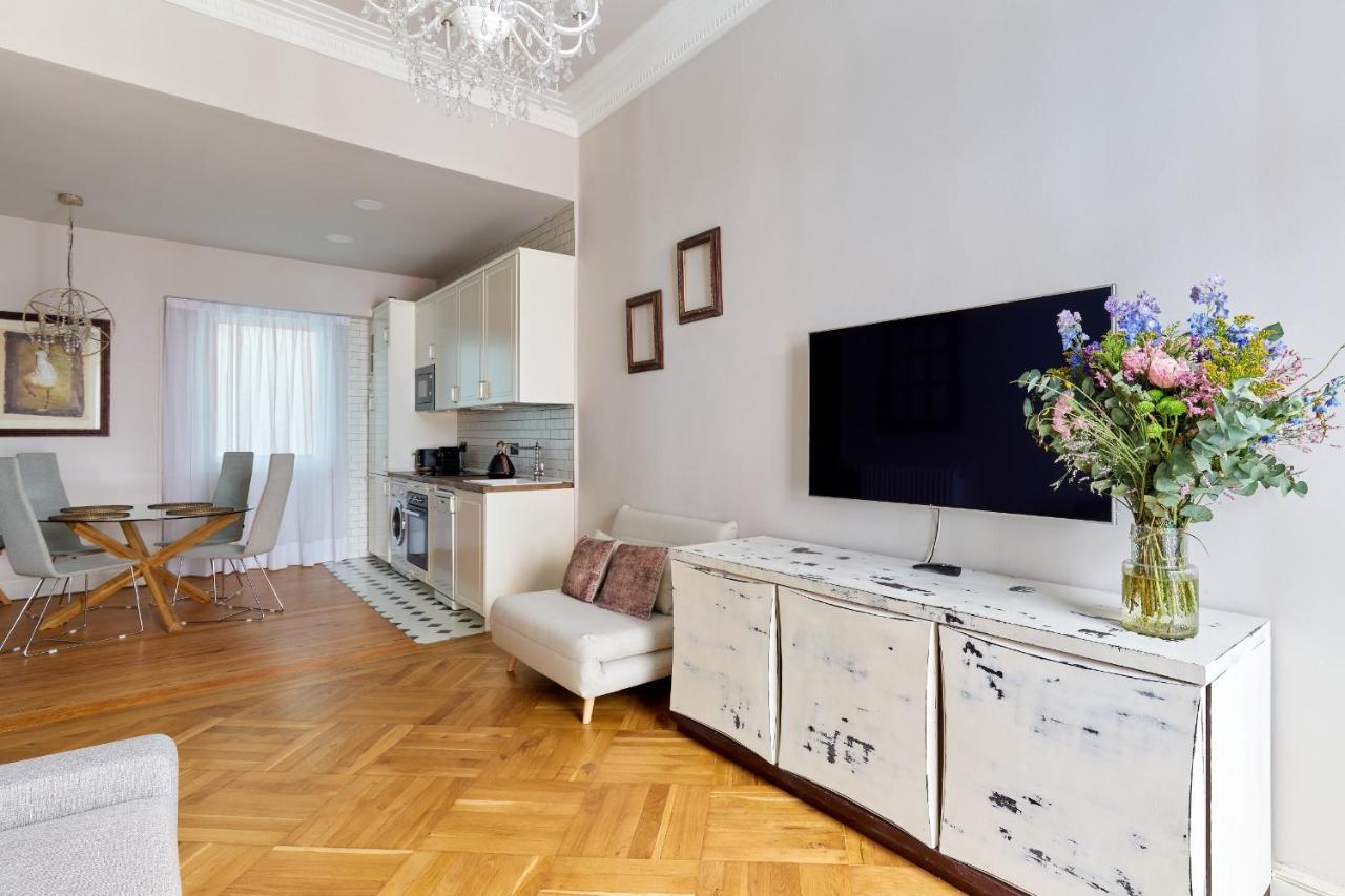 Ferienwohnung Apartamento Boutique Centro Zapateria 45 Pamplona Exterior foto