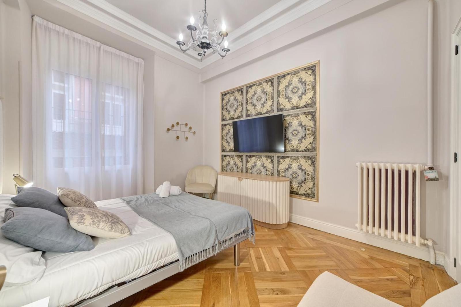 Ferienwohnung Apartamento Boutique Centro Zapateria 45 Pamplona Exterior foto