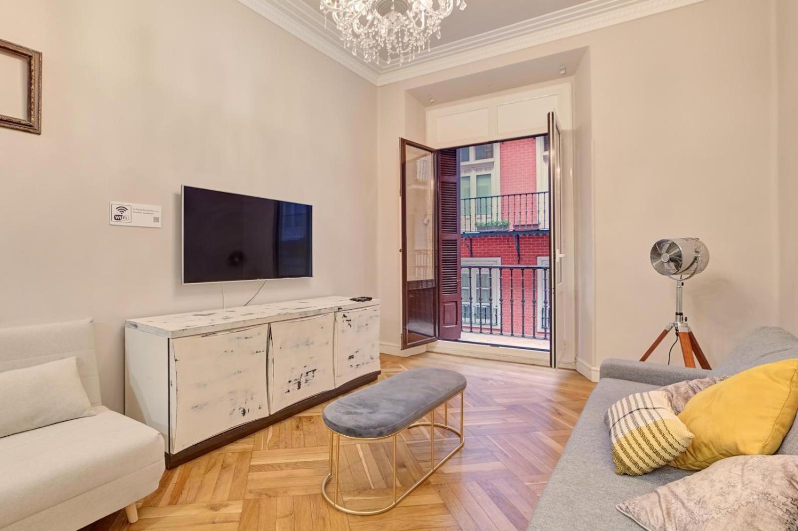 Ferienwohnung Apartamento Boutique Centro Zapateria 45 Pamplona Exterior foto